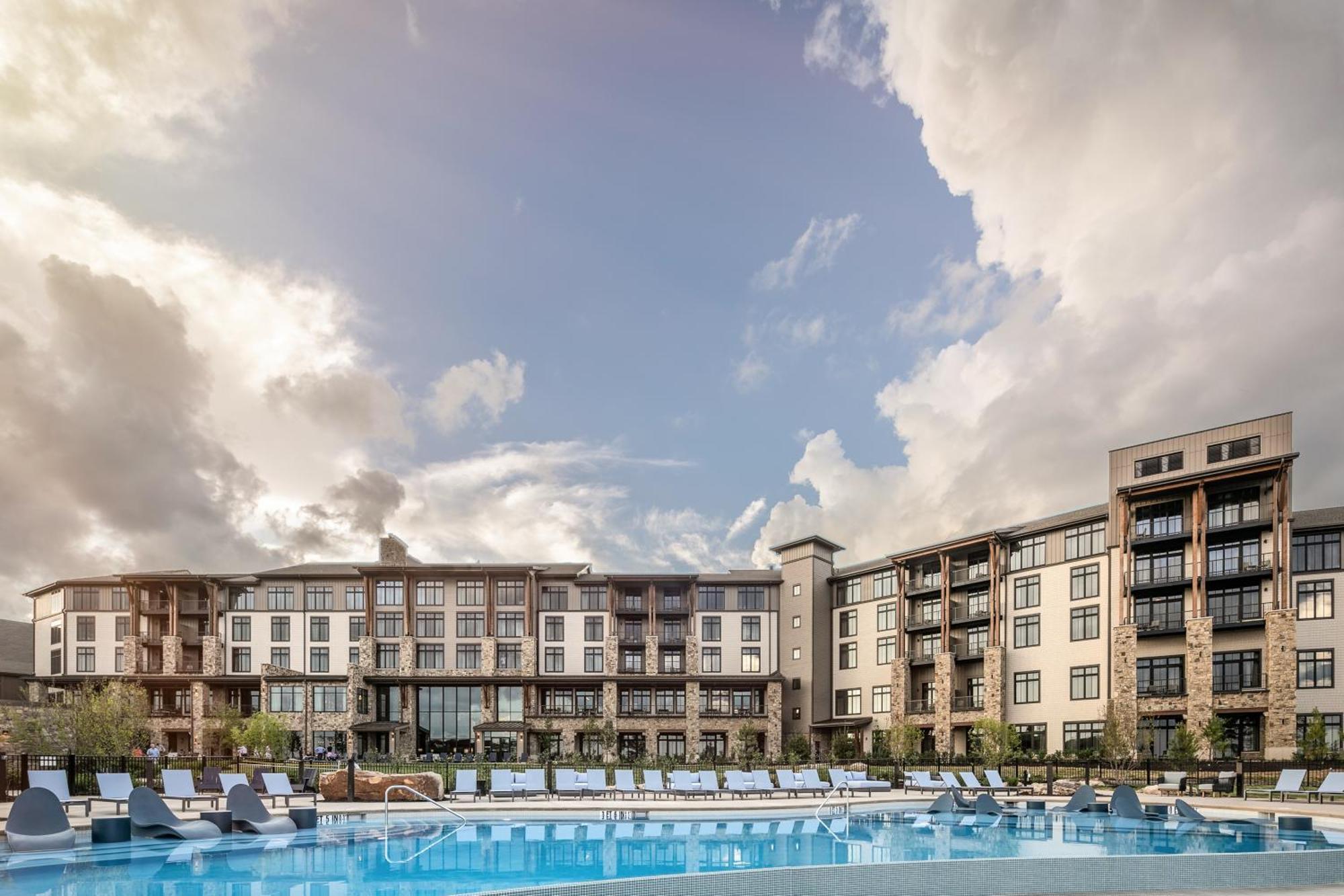 Cloudland At Mclemore Resort Lookout Mountain, Curio By Hilton Rising Fawn エクステリア 写真